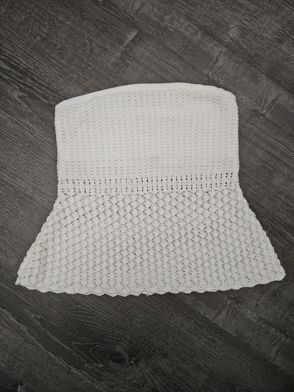 Hollister Crochet Strapless Sweater Tube Top White Cream Knit Crop Top Small